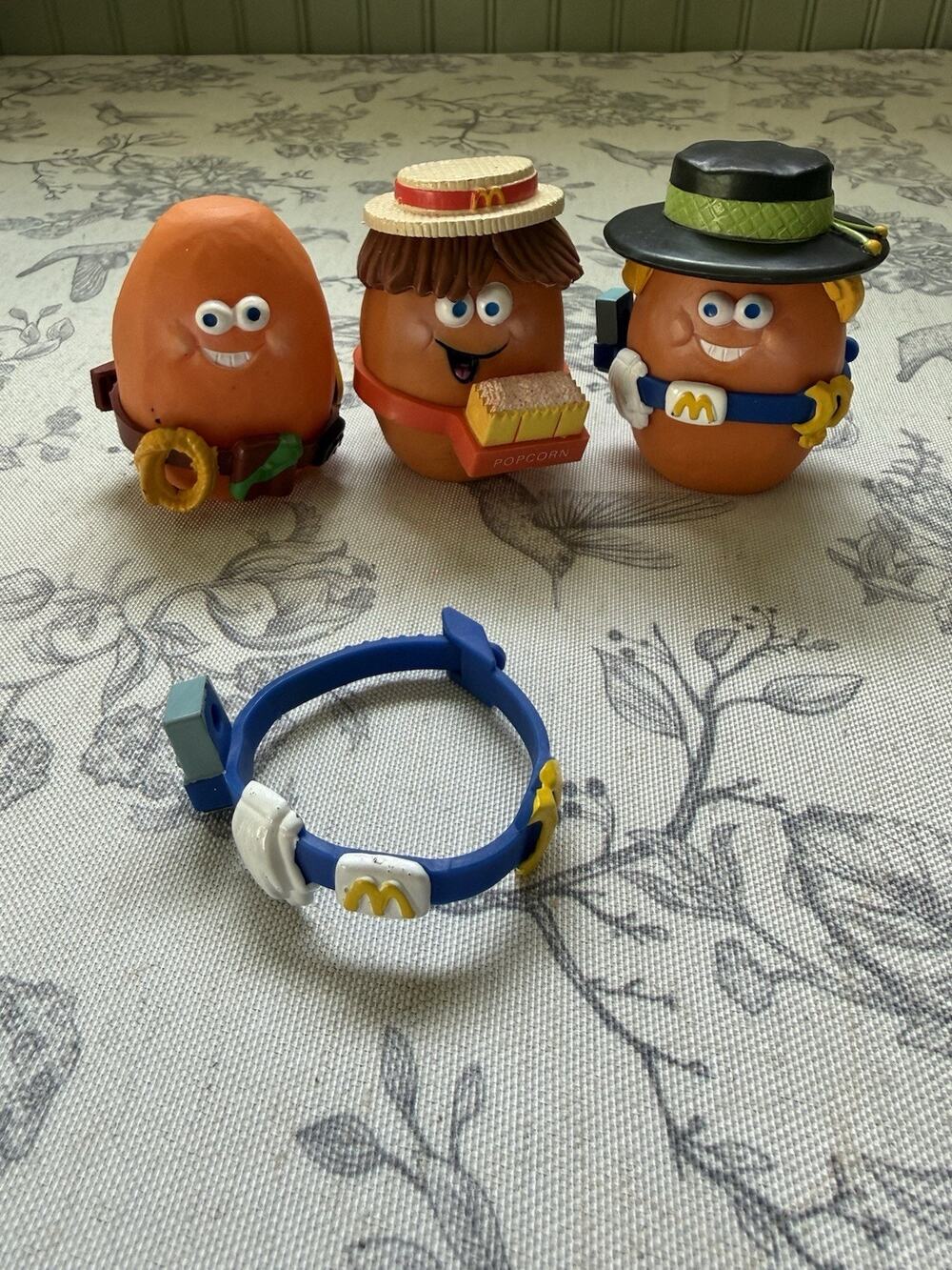 Vtg 80s 90s McDonald’s Happy Meal Toys McNugget Buddies Lot Accessories